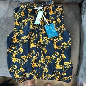 Market & spruce orlee mixed material split neck top